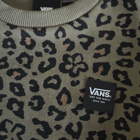 Vans leopard print olive green crewneck - Picture 4 of 5